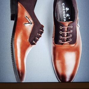 CHENGFA MENS GENUINE LEATHER LOAFERS SIZE 10 NWOT